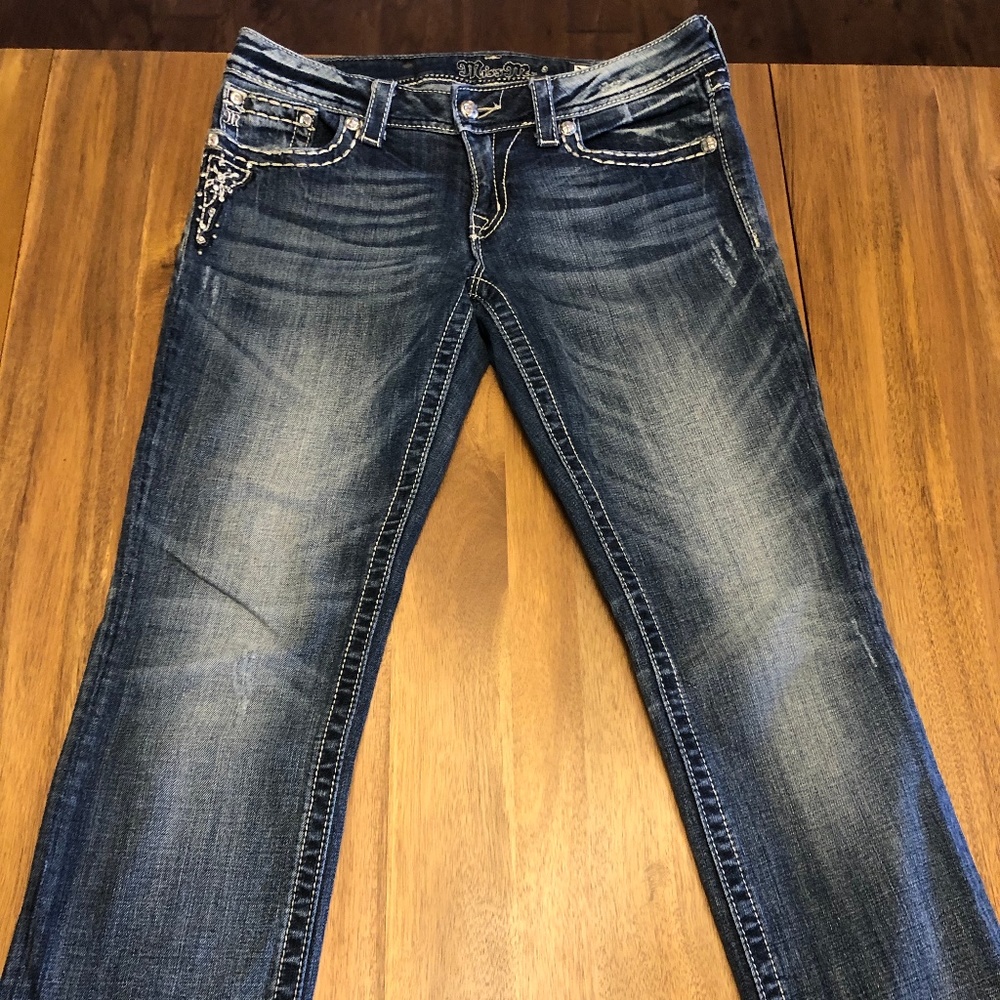 Miss Me straight jeans